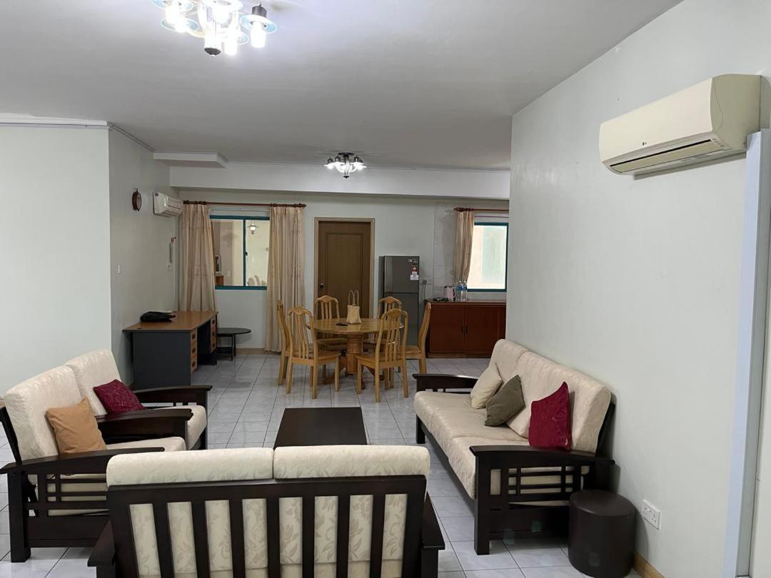 My Daily Homestay - Miri Times Square Camera foto