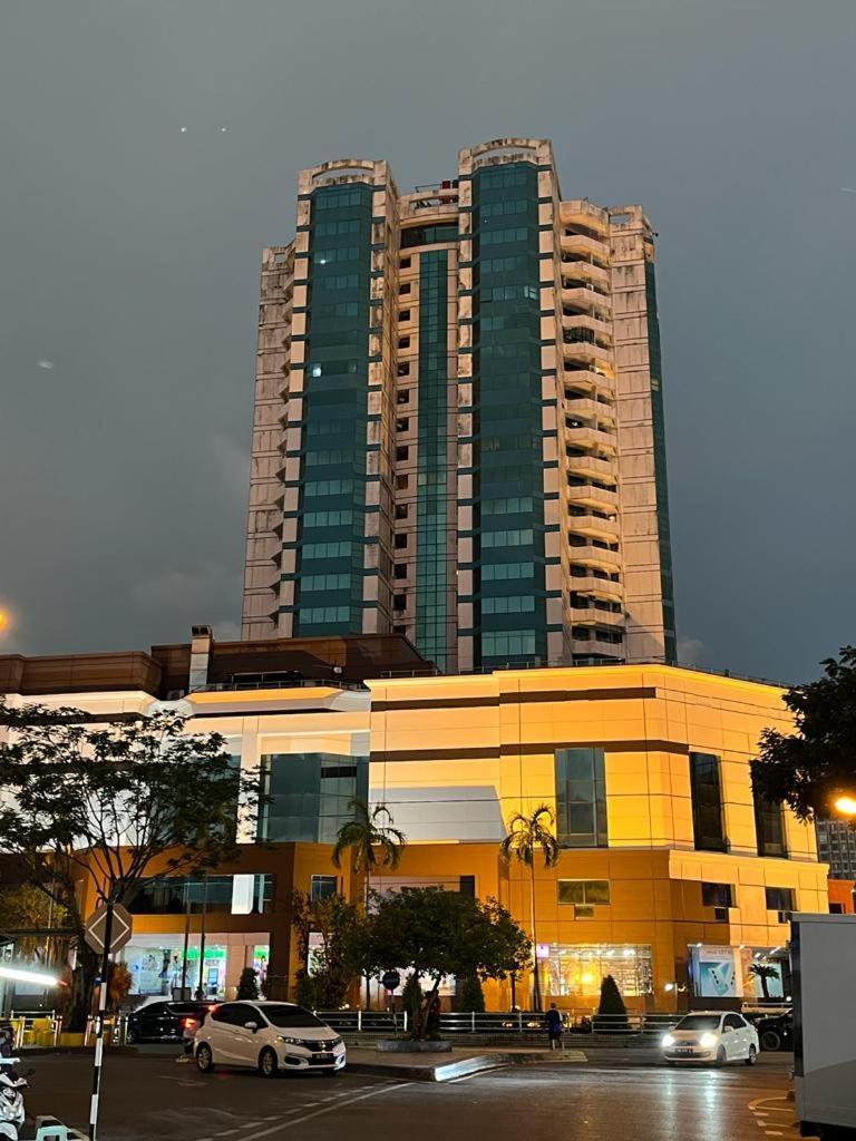 My Daily Homestay - Miri Times Square Camera foto